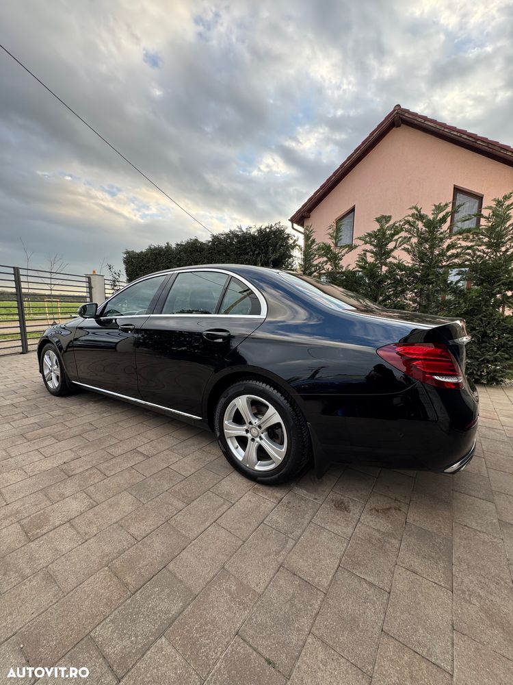Mercedes-Benz E 220 d 9G-TRONIC Avantgarde - 4