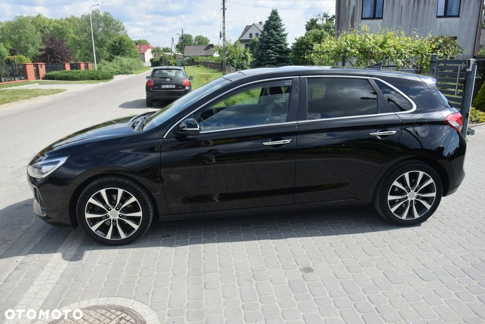 Hyundai i30 1.6 D Premium - 15