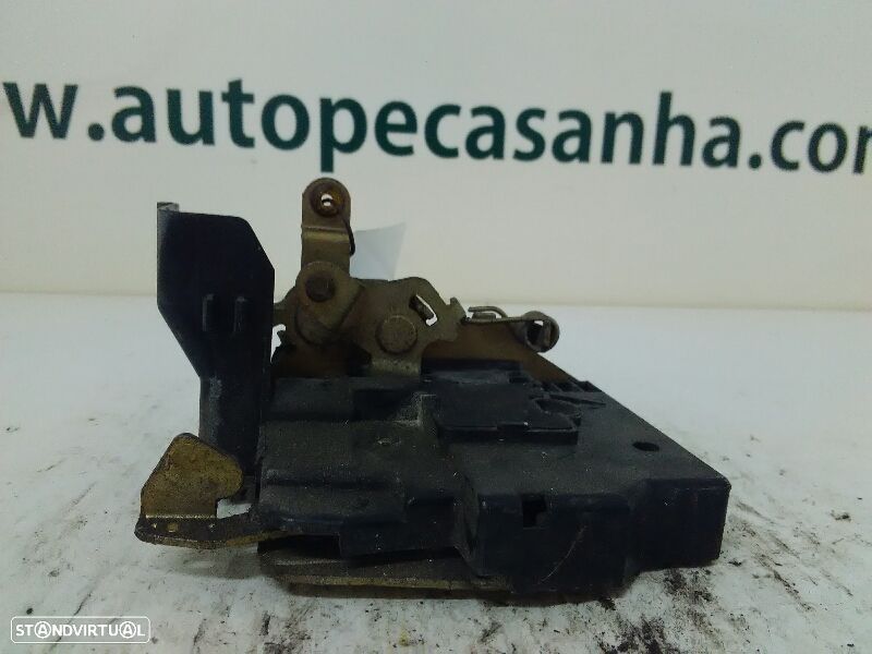 Fecho Da Porta Trás Dto Bmw 3 Touring (E36) - 1