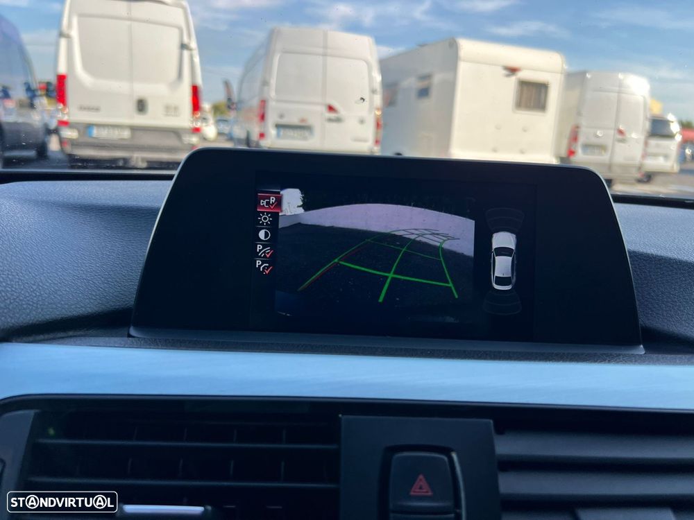 BMW 418 Gran Coupé d Line Sport Auto - 41