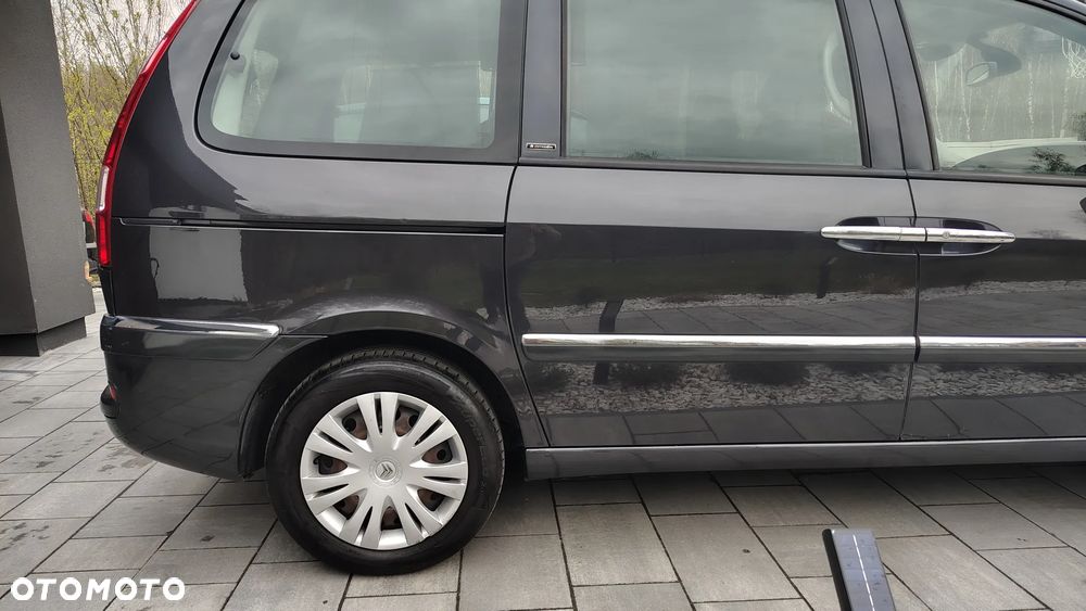 Citroën C8 2.0 16V Confort - 16