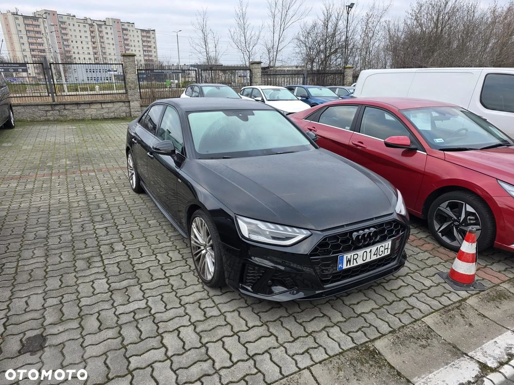 Audi A4 Limousine 35 TFSI mHEV S Line S tronic - 2