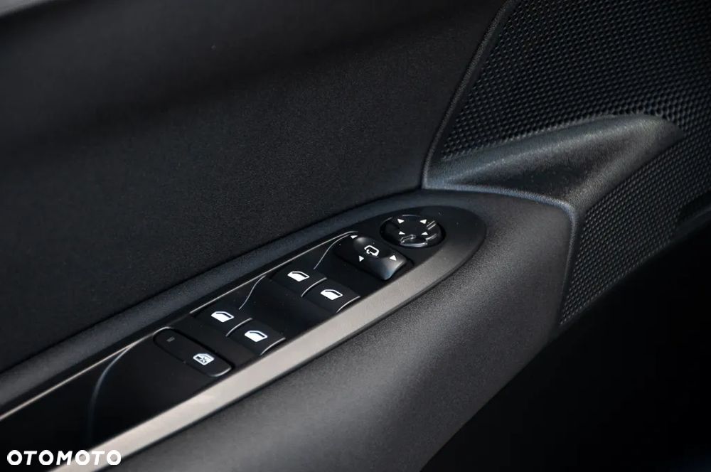 Citroën C4 PureTech 130 Stop & Start EAT6 Shine - 37