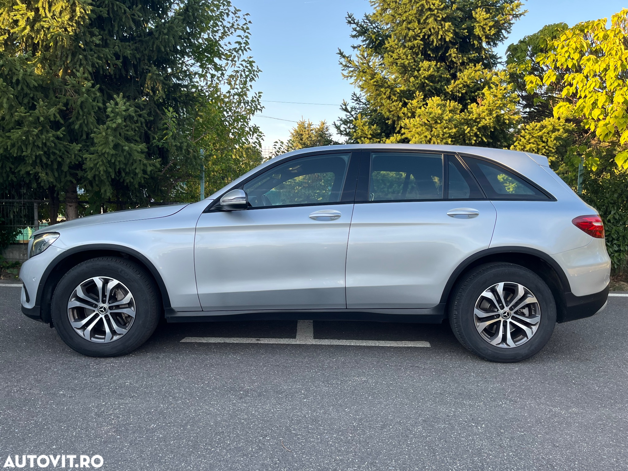 Mercedes-Benz GLC 220 d 4MATIC - 6