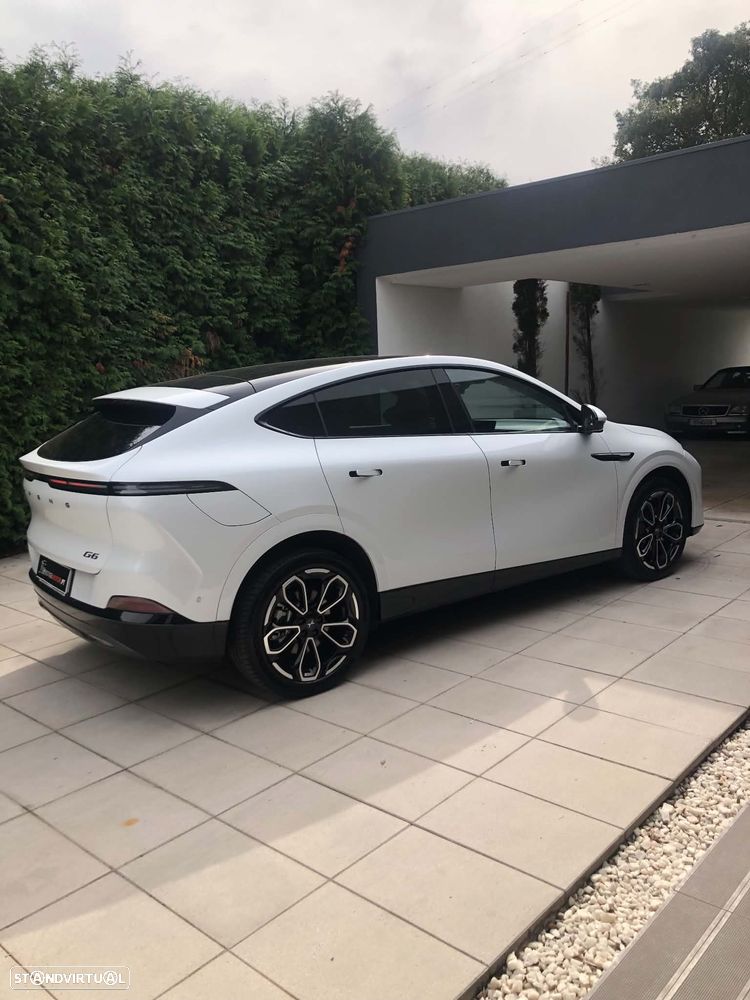 Xpeng G6 80.8 kWh Long Range - 6