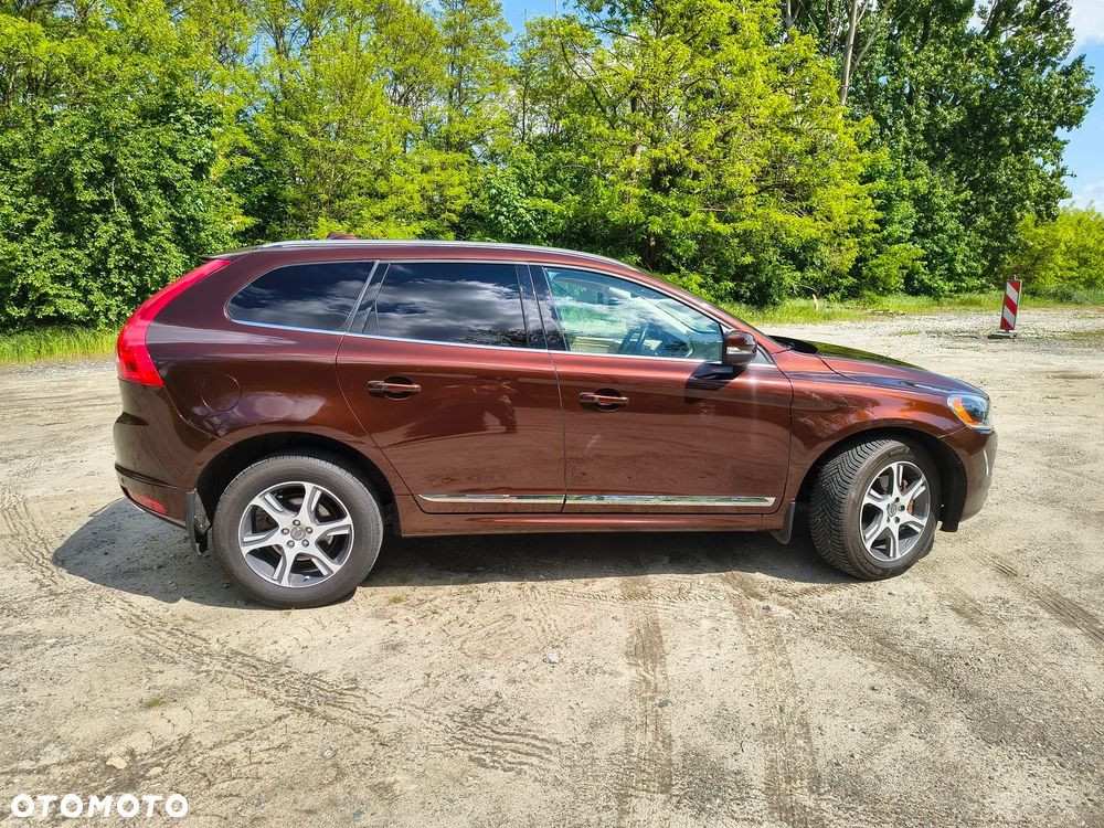 Volvo XC 60 T6 AWD Edition Pro - 2