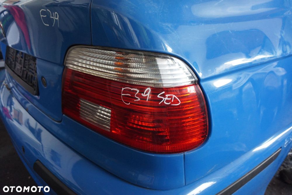 LAMPA TYLNA PRAWA 5 E39 SEDAN  BMW 1995-2000 - 1