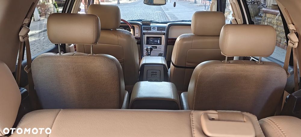Lincoln Navigator 5.4 4WD - 11