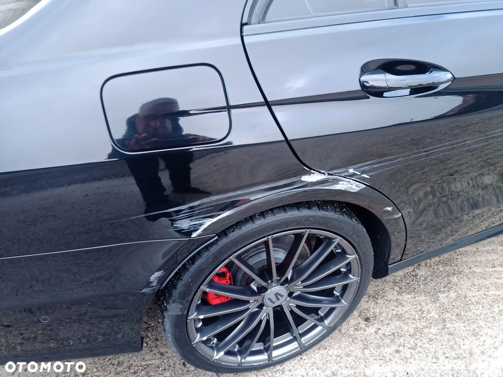 Mercedes-Benz Klasa E 500 4-Matic BlueEff Avantgarde - 17