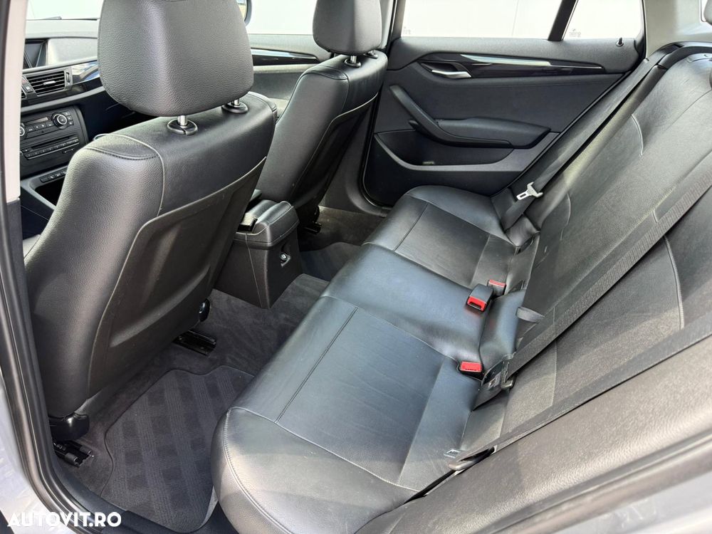 BMW X1 xDrive20d - 8