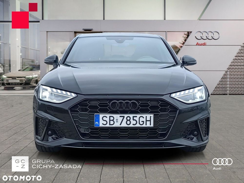 Audi A4 Limousine - 10