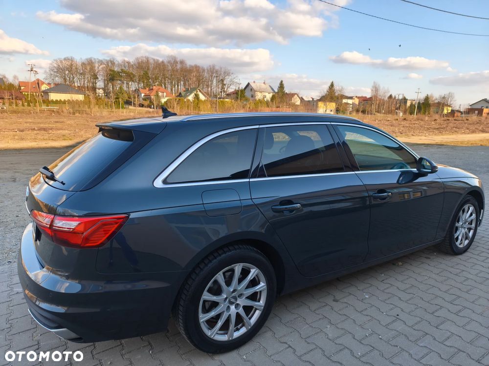 Audi A4 Avant - 14