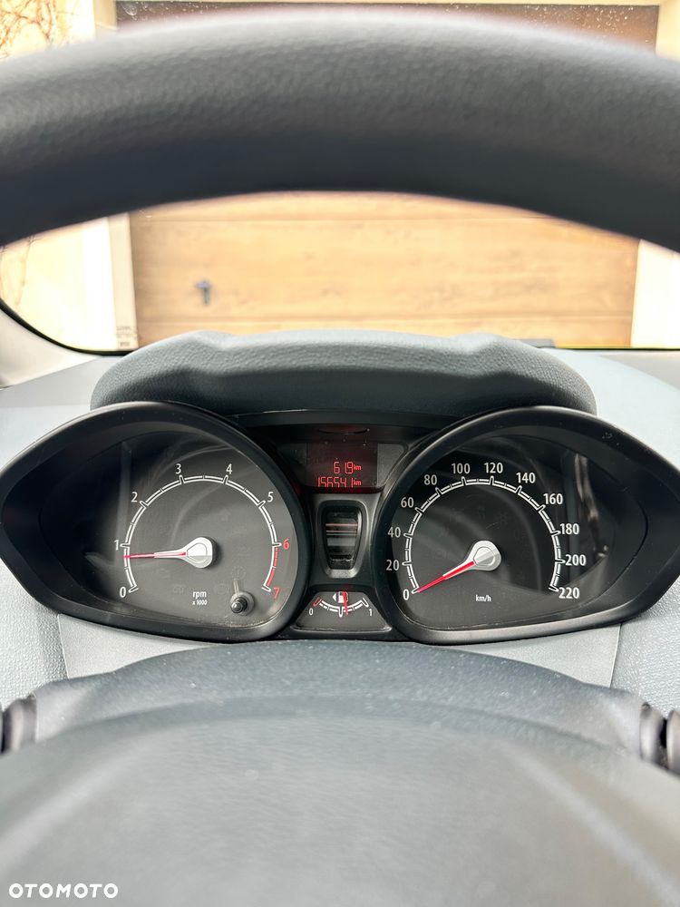 Ford Fiesta 1.25 Trend - 37