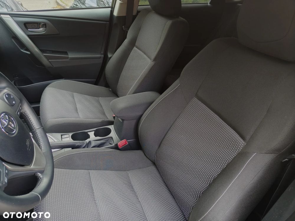 Toyota Auris 1.6 Prestige MM - 19