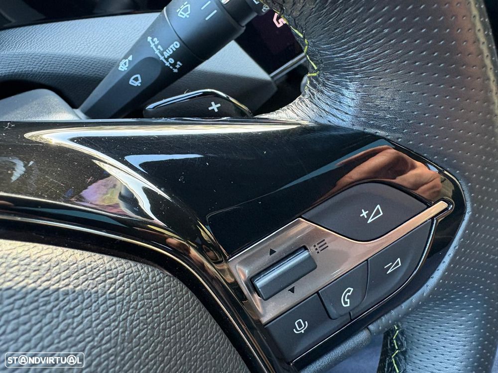 Peugeot 308 SW 1.6 Hybrid GT e-EAT8 - 20