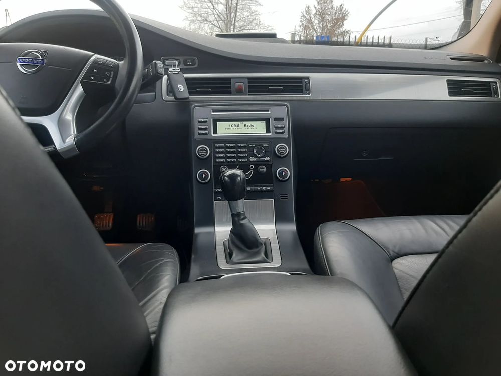 Volvo V70 DRIVe Momentum - 17