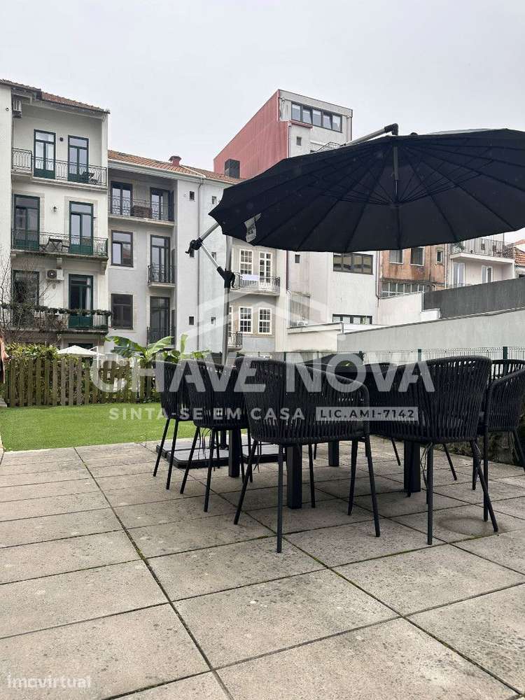 Apartamento T3,com jardim de 140m2, atualmente utilizado como AL,  ... - Grande imagem: 3/25