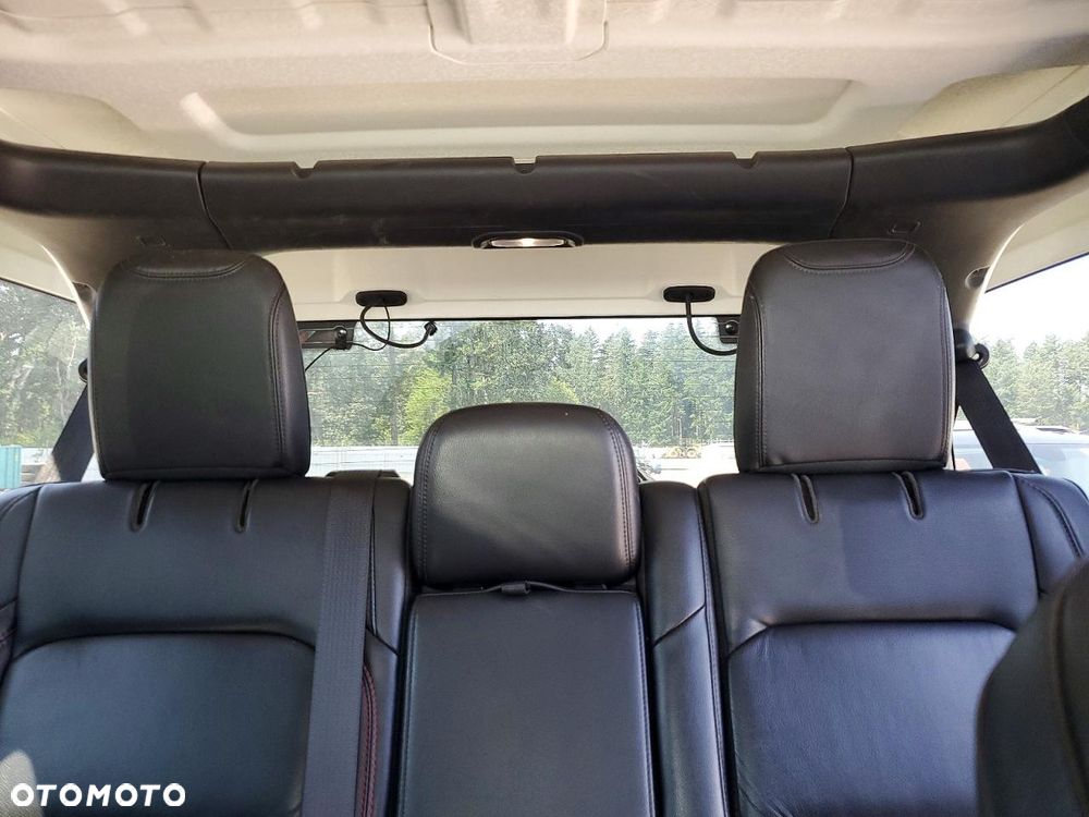 Jeep Wrangler - 12