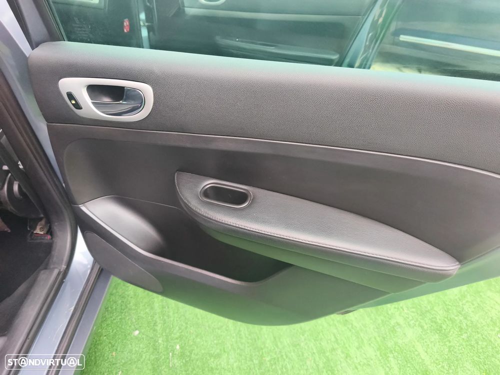 Peugeot 307 SW 1.6 HDi Sport - 11