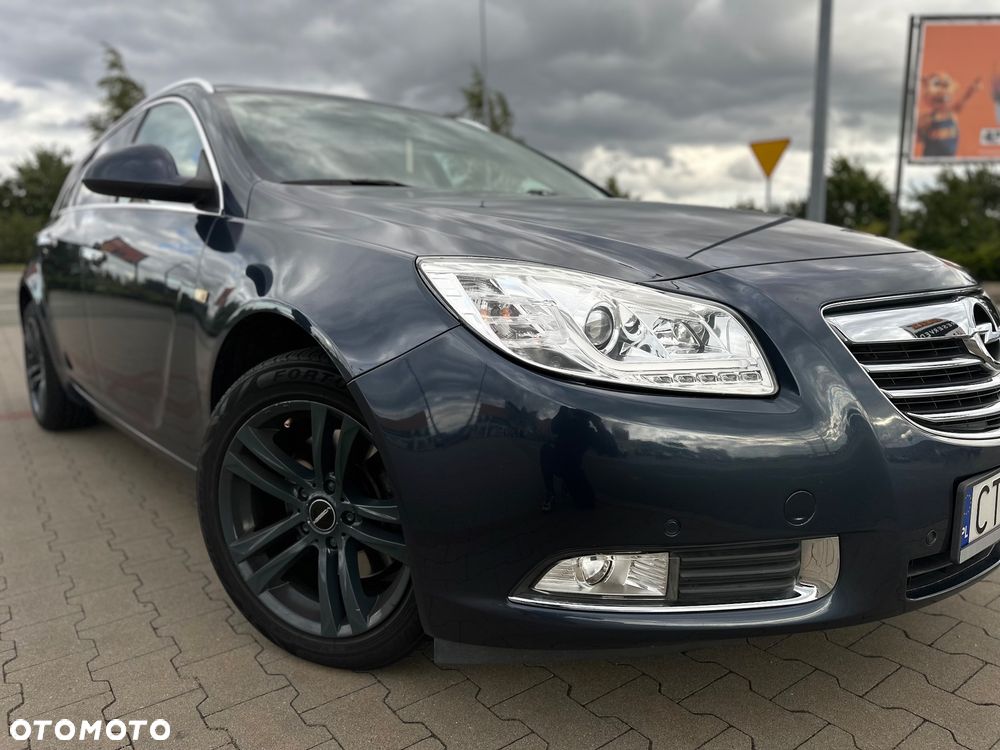 Opel Insignia 2.0 T Cosmo 4x4 - 11