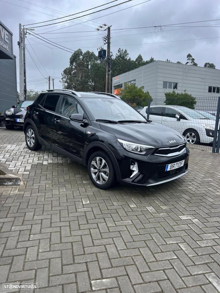 Kia Stonic 1.2 MPi Dynamic - 4