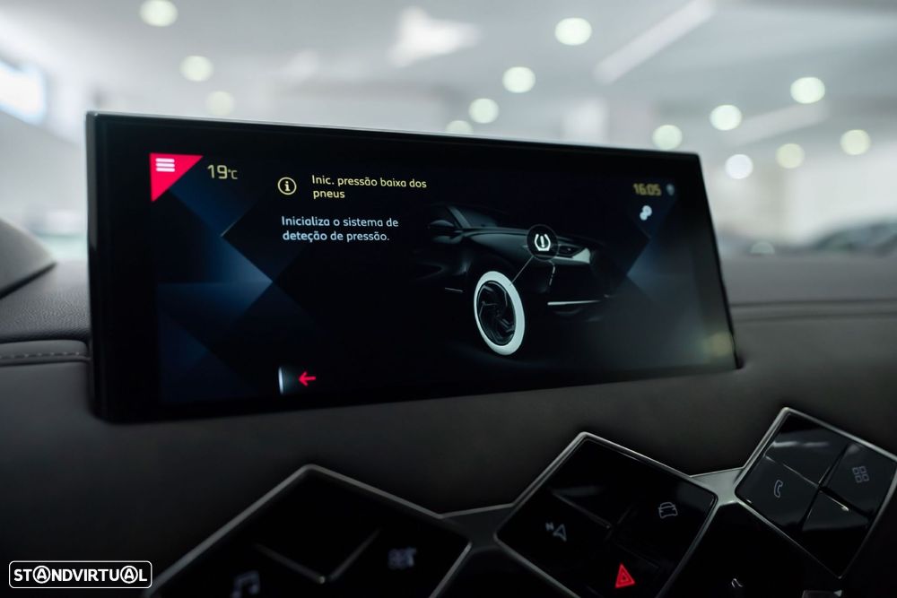 DS DS3 Crossback 1.5 BlueHDi Rivoli EAT8 - 41