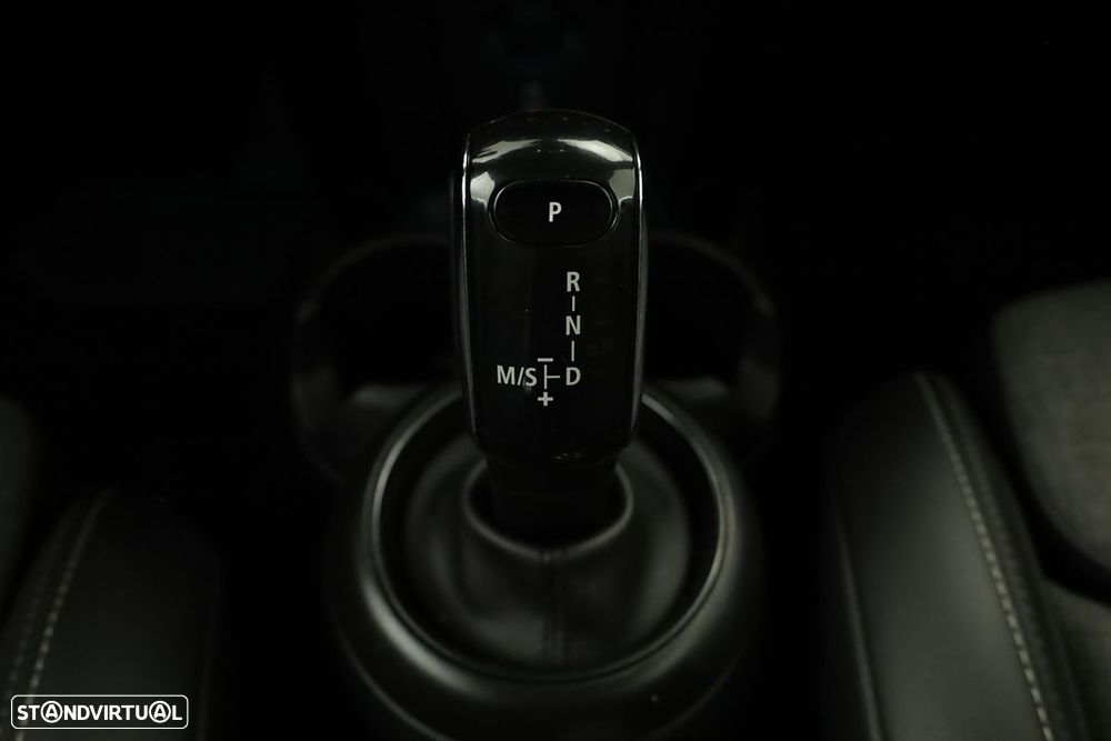 MINI Cabrio - 17