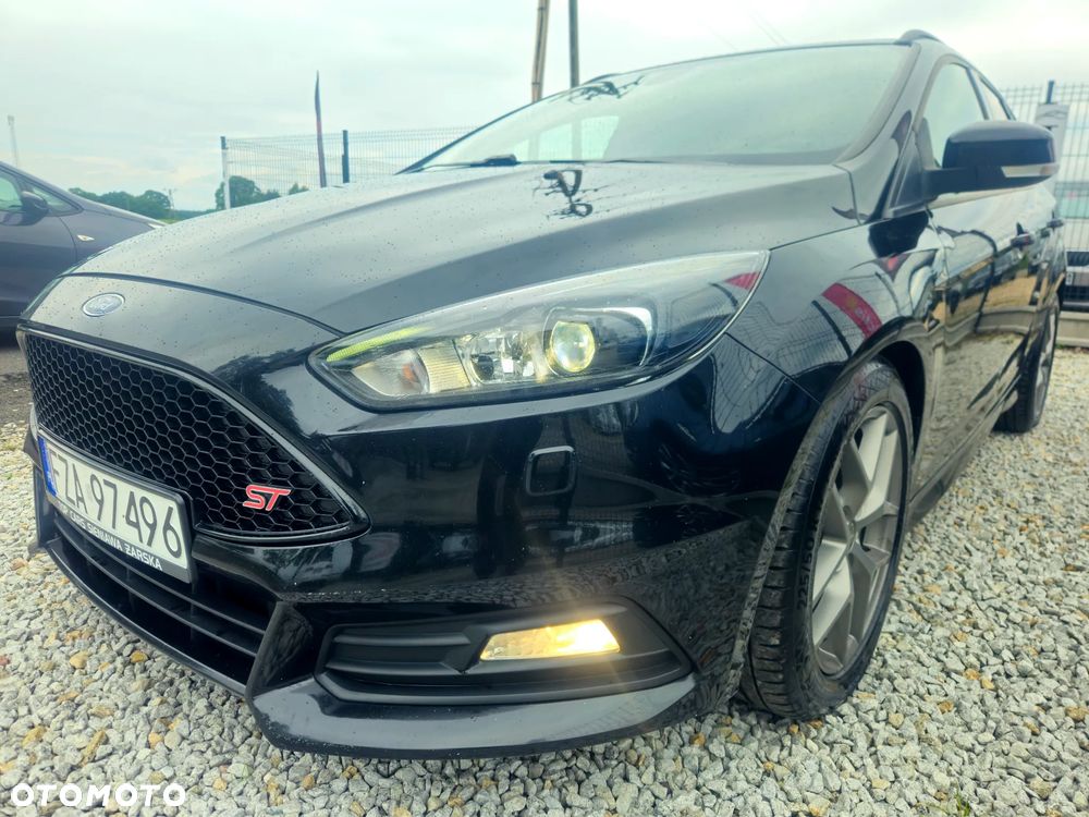 Ford Focus 2.0 TDCi ST - 15