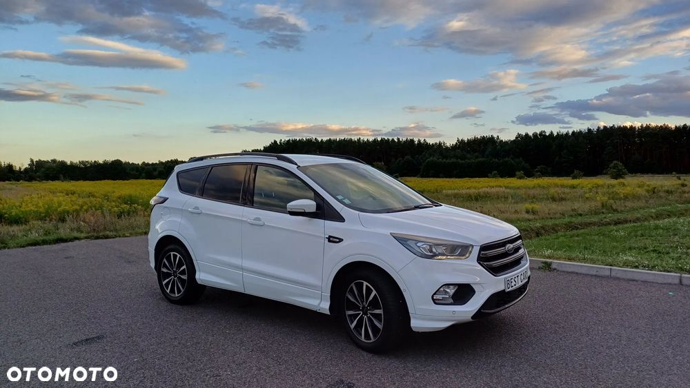 Ford Kuga 1.5 TDCi 2x4 ST-Line - 15