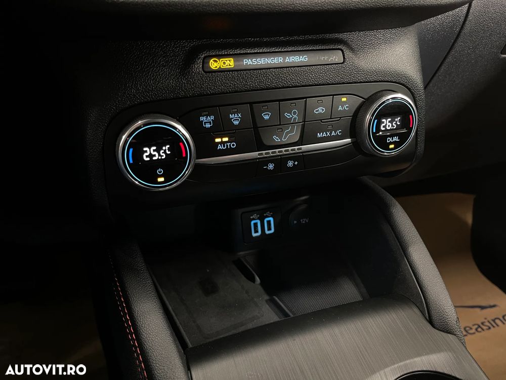 Ford Kuga 2.5 Duratec PHEV ST-LINE - 21