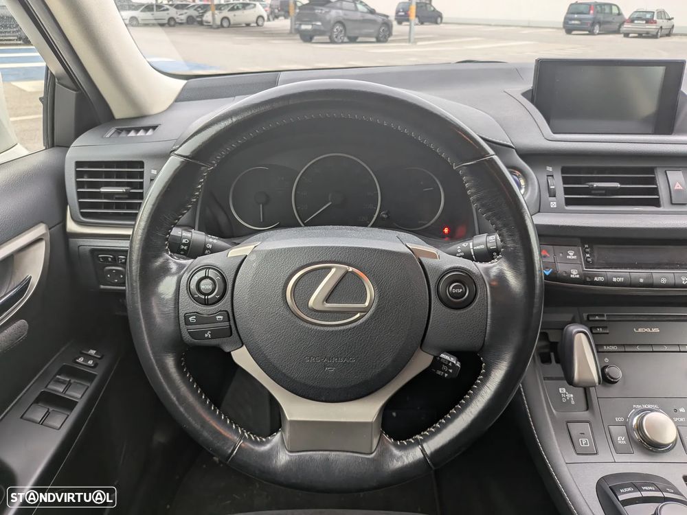 Lexus CT 200h Executive+ - 9