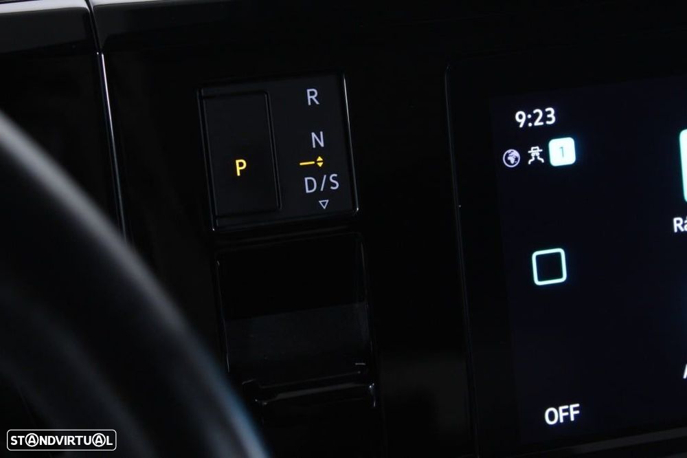 VW Multivan 1.5 TSI e-Hybrid Life Longa DSG - 32