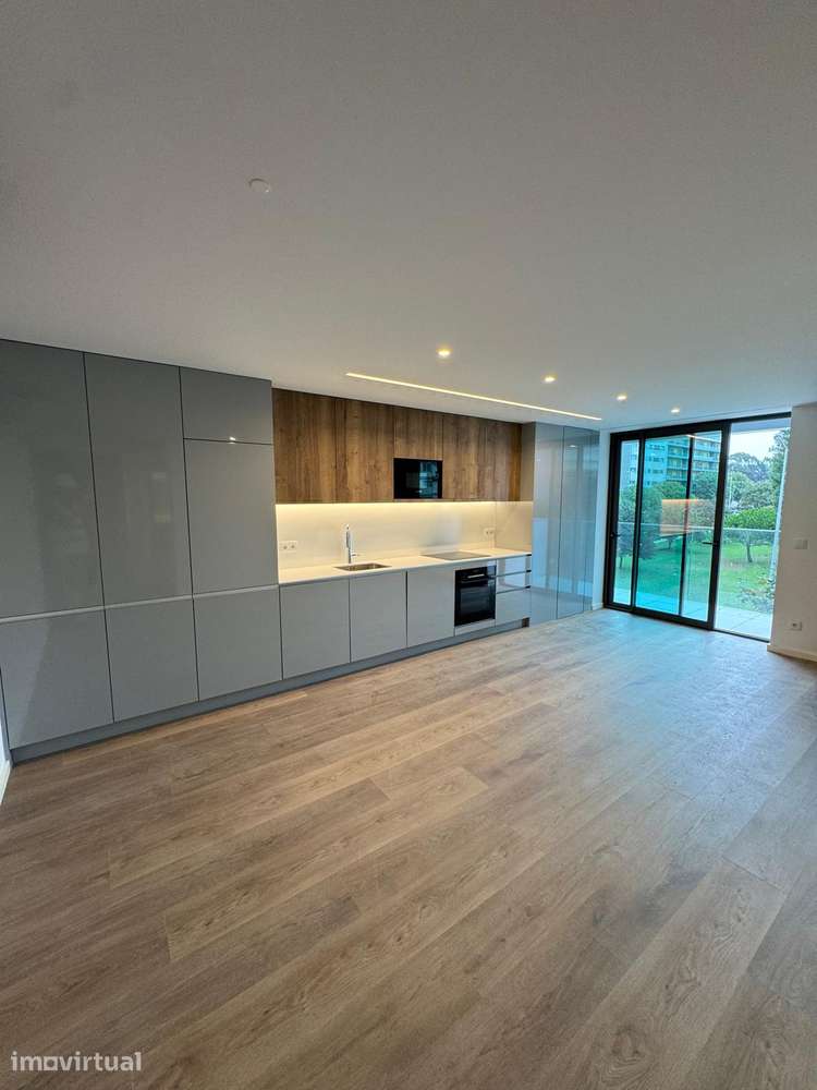 Apartamento T2 Astro Emanuelle Sul, Leça Palmeira - Grande imagem: 2/26