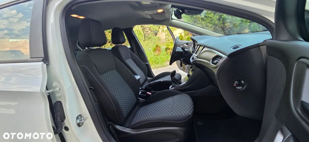 Opel Astra 1.4 Turbo Dynamic - 38