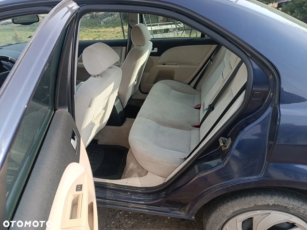 Ford Mondeo - 6