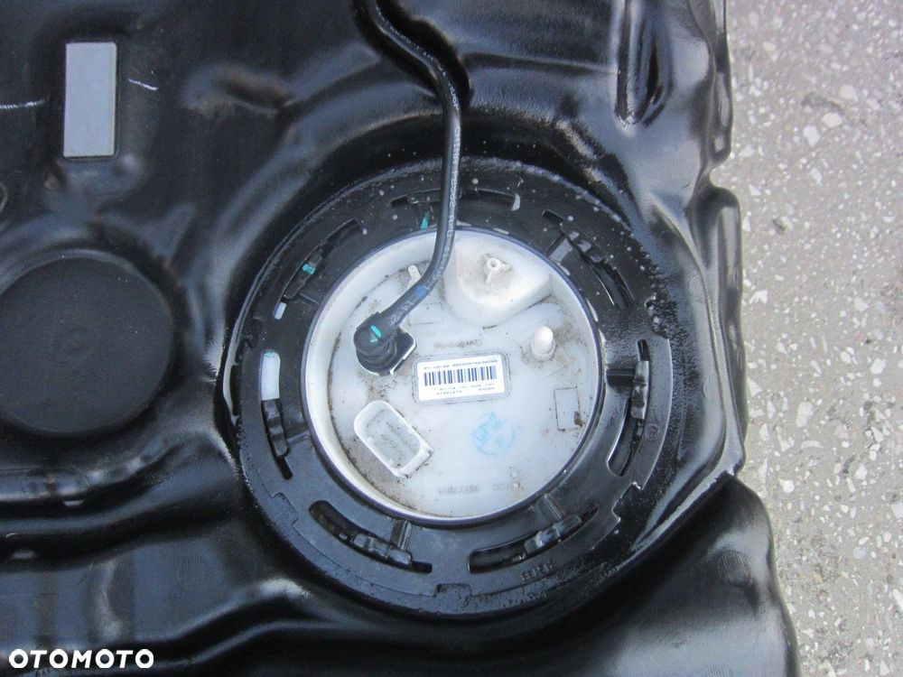 VOLVO XC60 XC 60 II BAK PALIWA ZBIORNIK POMPA 2.0 T5 BENZYNA USA 31372614 - 6
