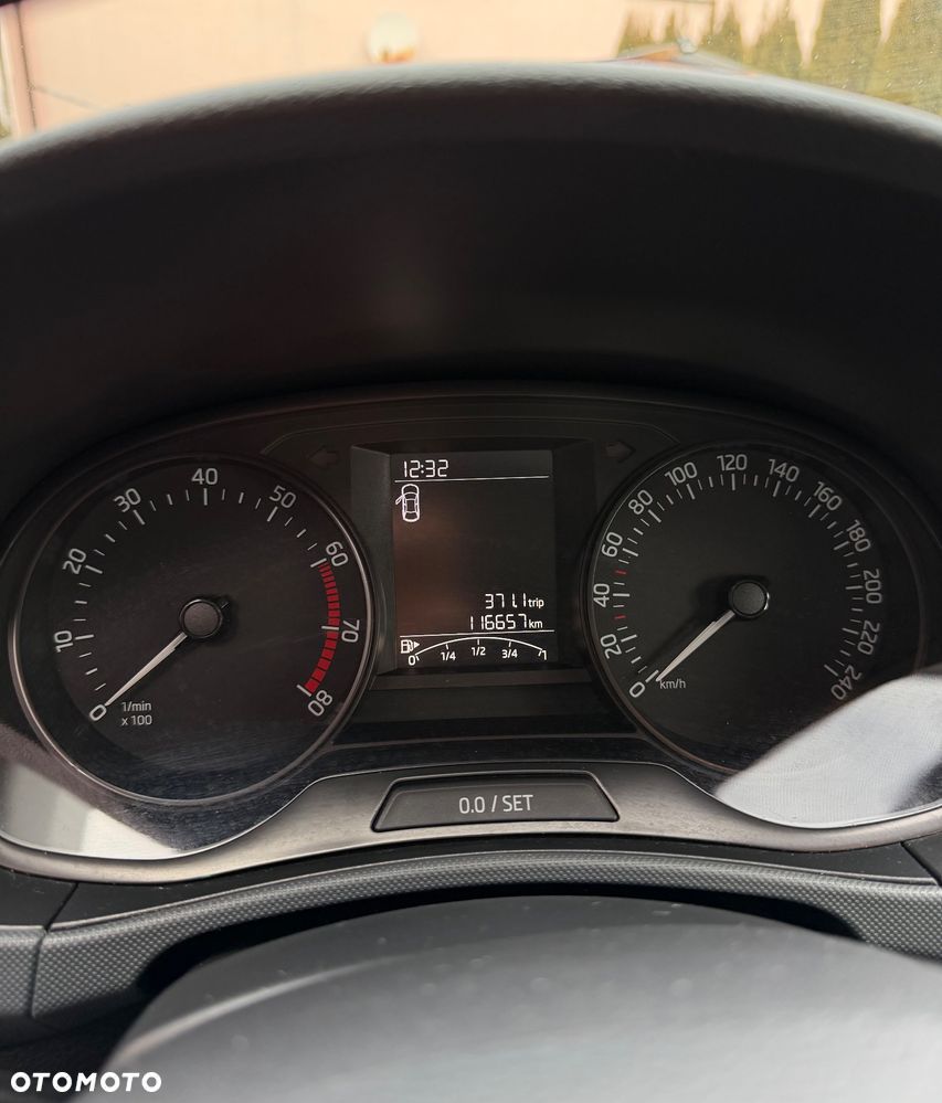 Skoda Fabia 1.0 MPI Ambition - 10