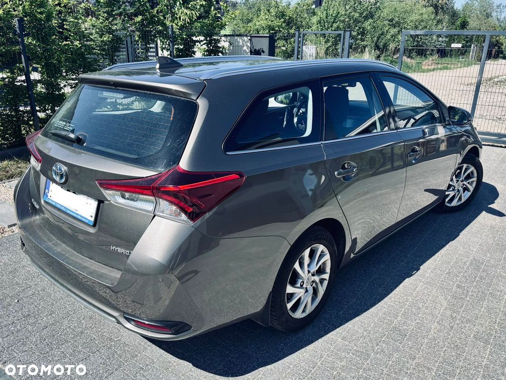 Toyota Auris - 5