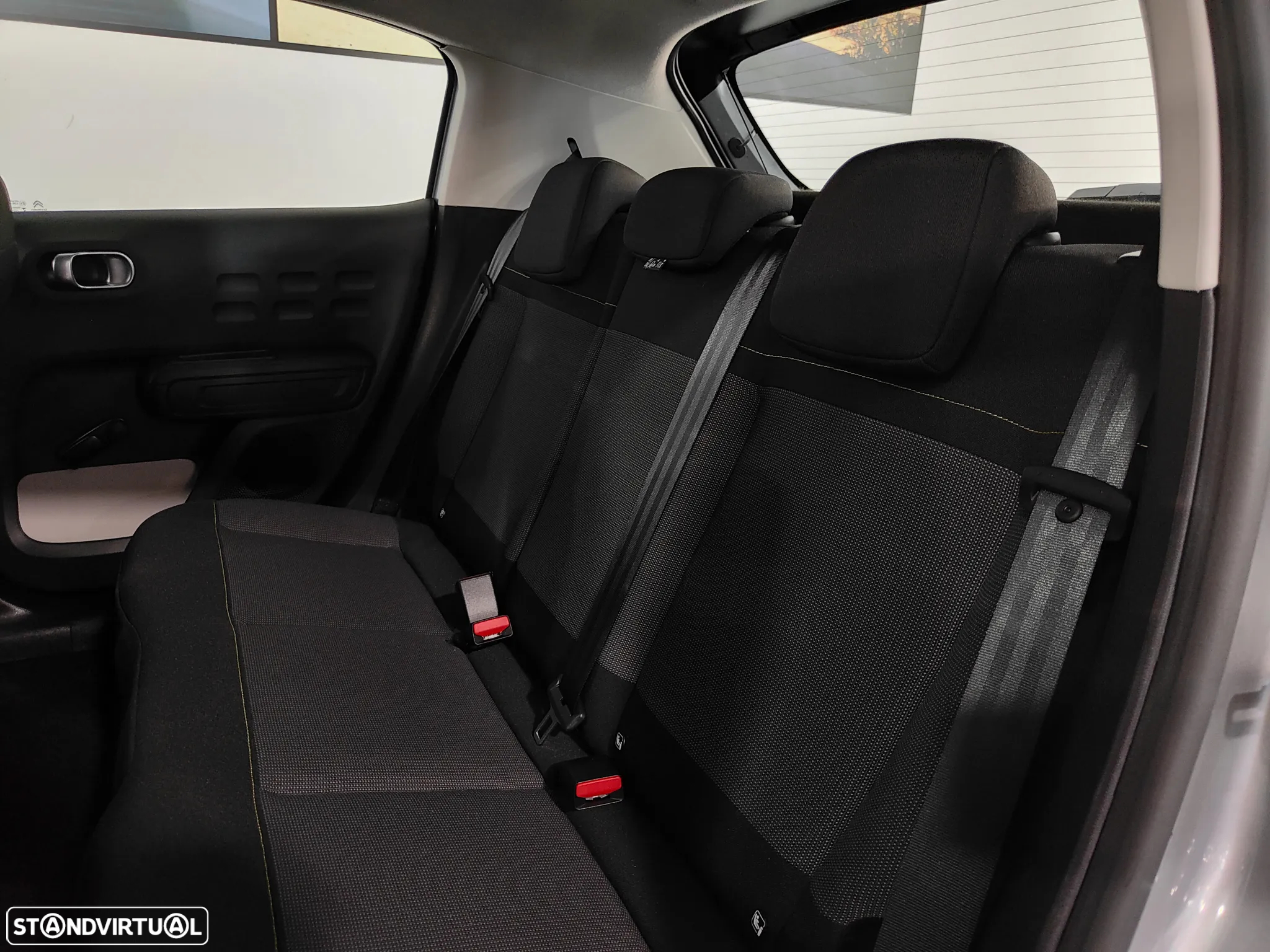 Citroën C3 1.2 PureTech Feel EAT6 - 8
