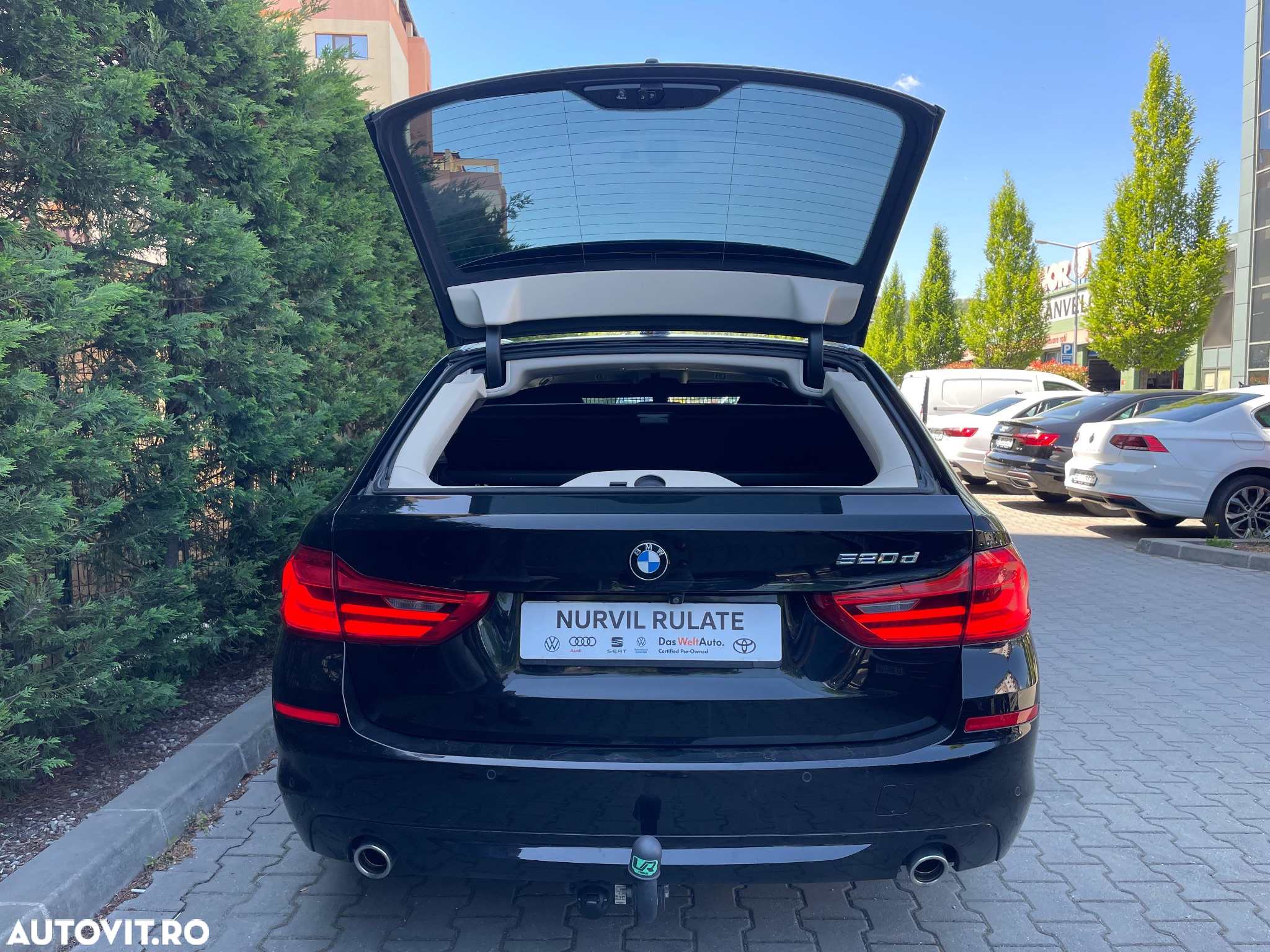 BMW Seria 5 520d Touring Aut. - 2