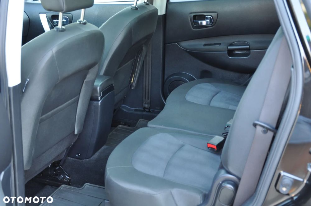 Nissan Qashqai+2 2.0 4x4 360 - 24