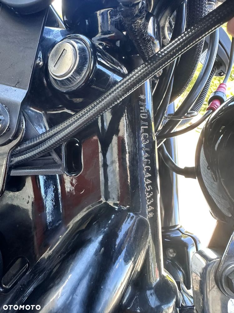 Harley-Davidson Sportster Forty-Eight - 13