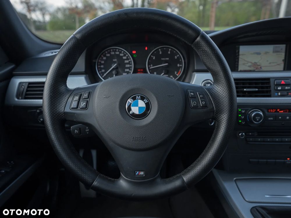 BMW Seria 3 318i Edition Sport - 25