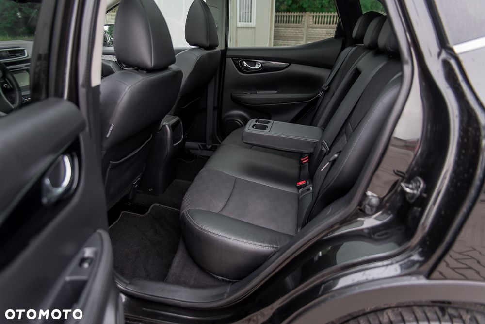 Nissan Qashqai 1.6 DIG-T Tekna - 19