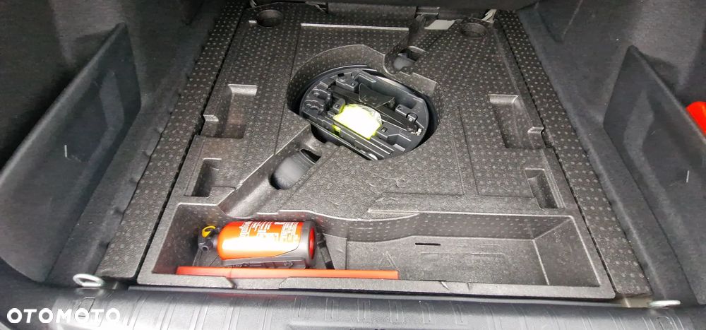 Peugeot 308 1.6 BlueHDi Active S&S - 36