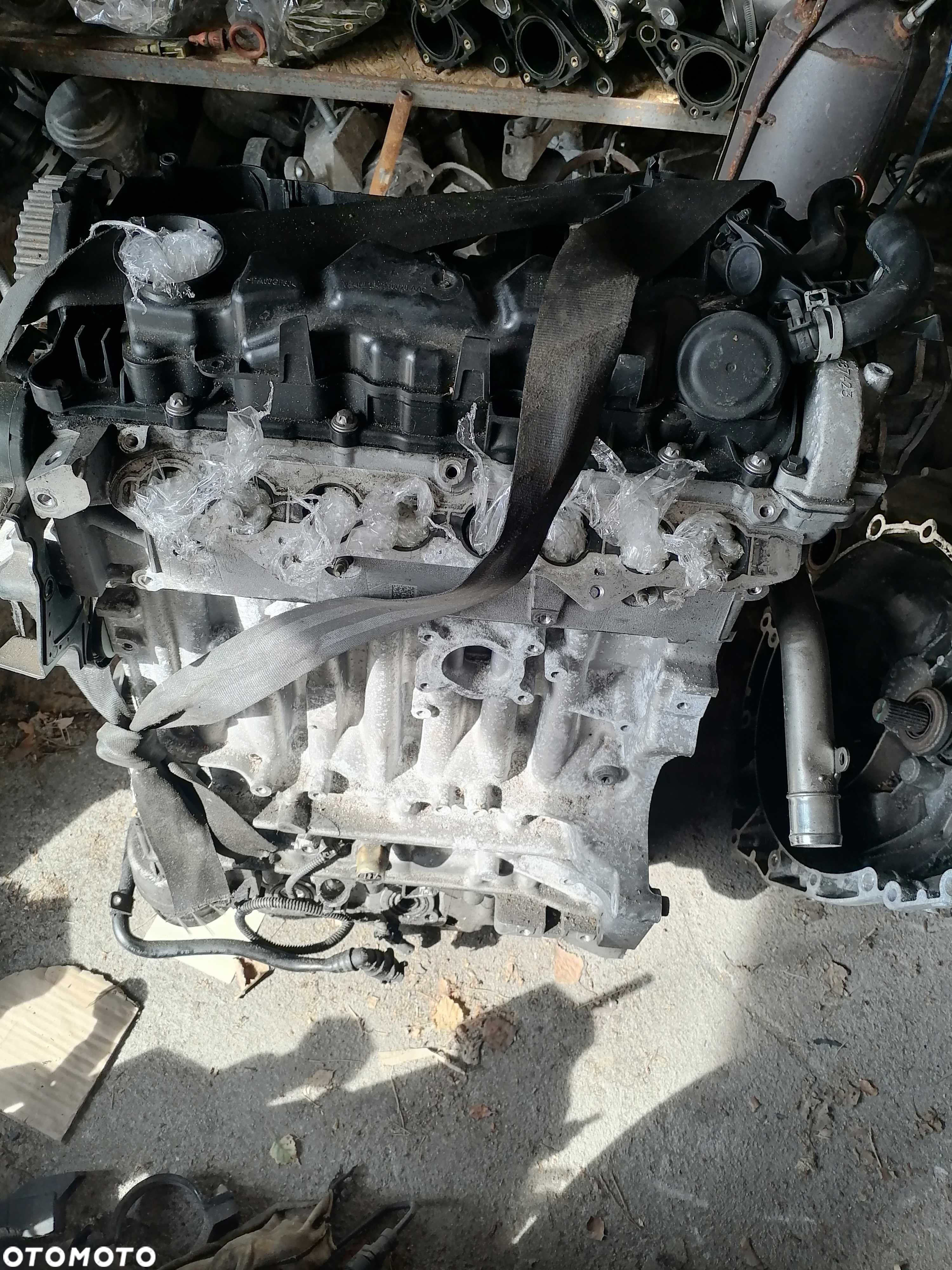 silnik 2.0 D2 D4204T8 dół wał głowica volvo v40 ii - 2