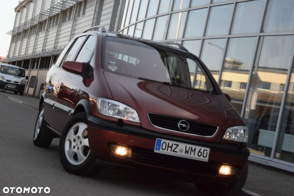 Opel Zafira 1.8 16V Elegance - 10