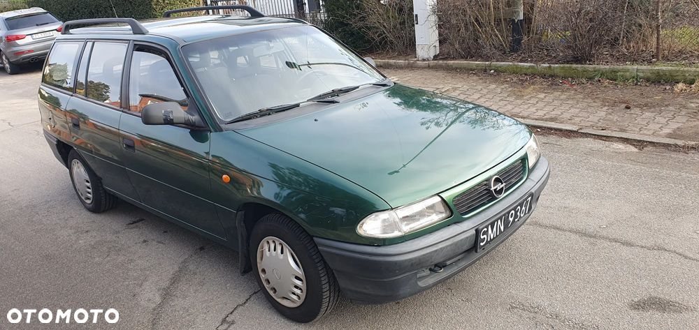 Opel Astra 1.4 Base - 2