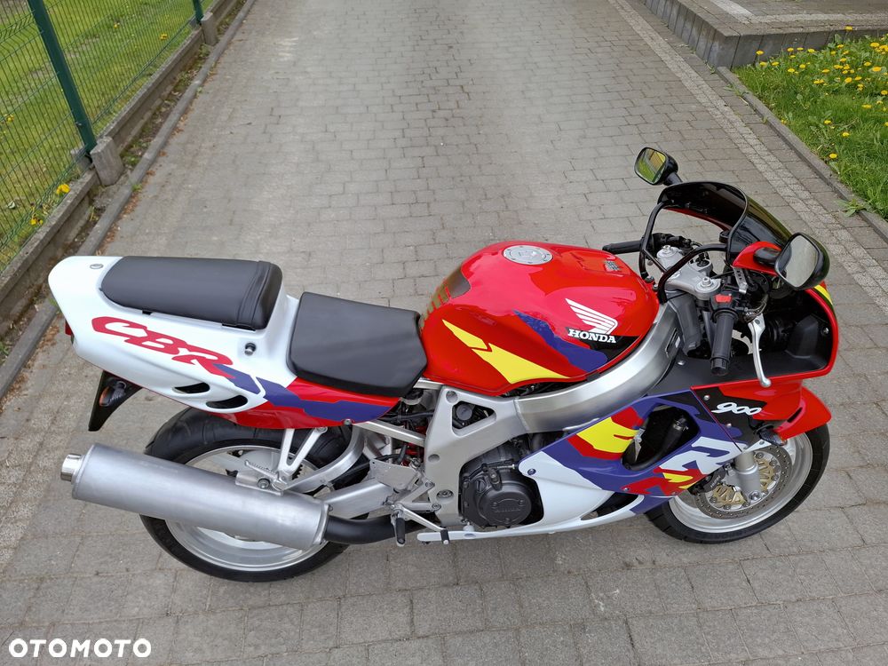 Honda CBR - 38