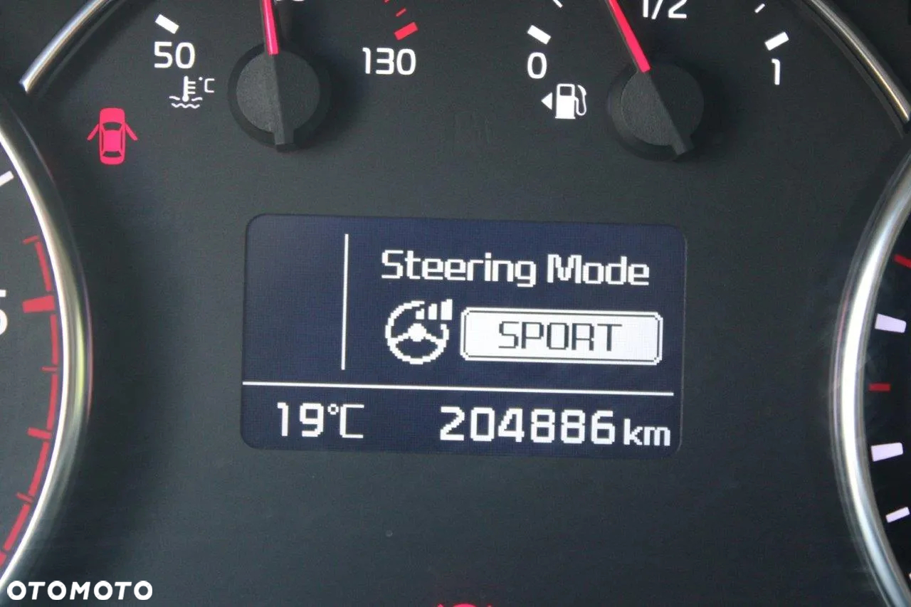 Kia Carens 1.7 CRDi XL 7os - 24